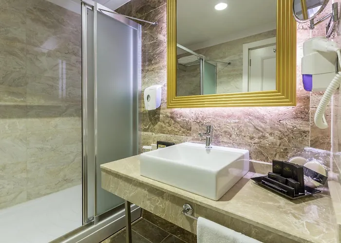 Otel Mary 5*